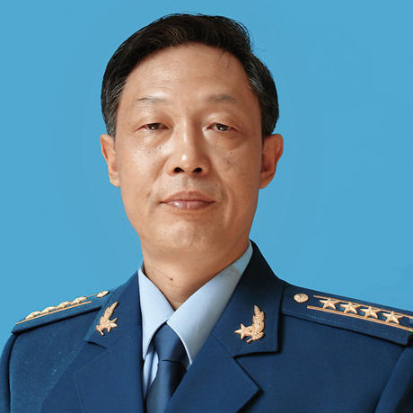 杨明臣