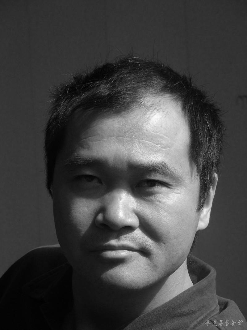 杨新武头像 缩图