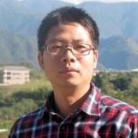 黄文中