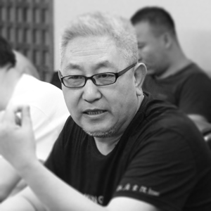 李文亮（方） 缩图