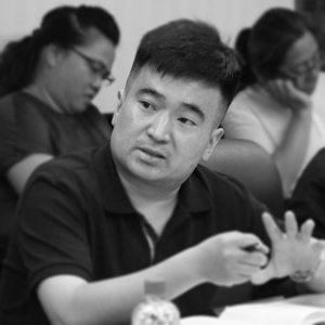翟耀楠（方） 缩图