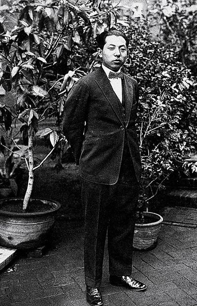张学良（摄于1924 年北戴河）
